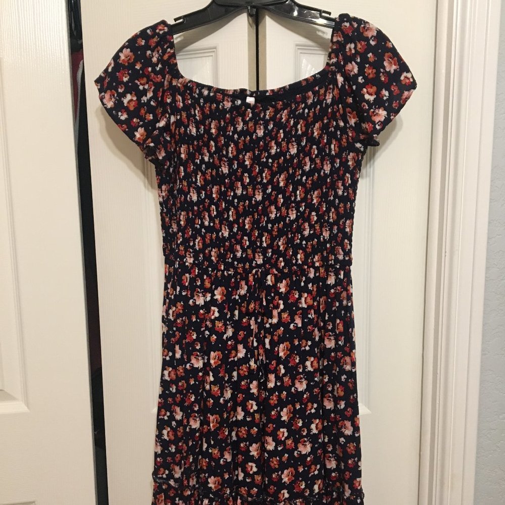 Super cute spring/picnic dress